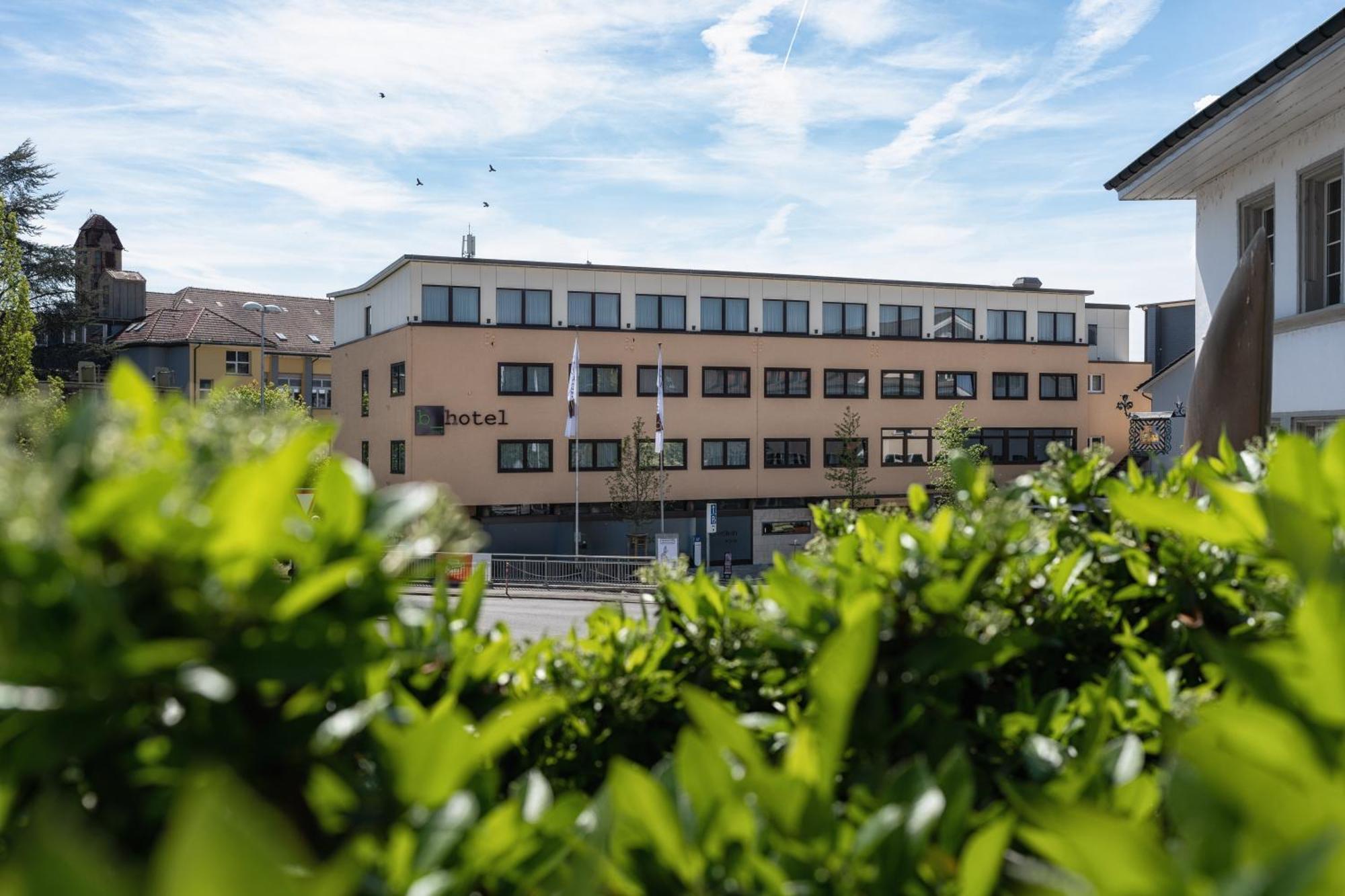 B-Smart Hotel Schoenenwerd Aarau Exterior foto