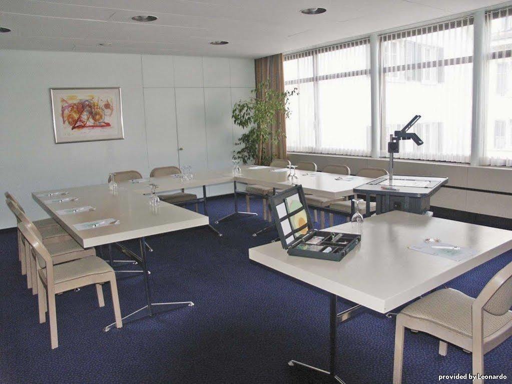 B-Smart Hotel Schoenenwerd Aarau Instalações foto